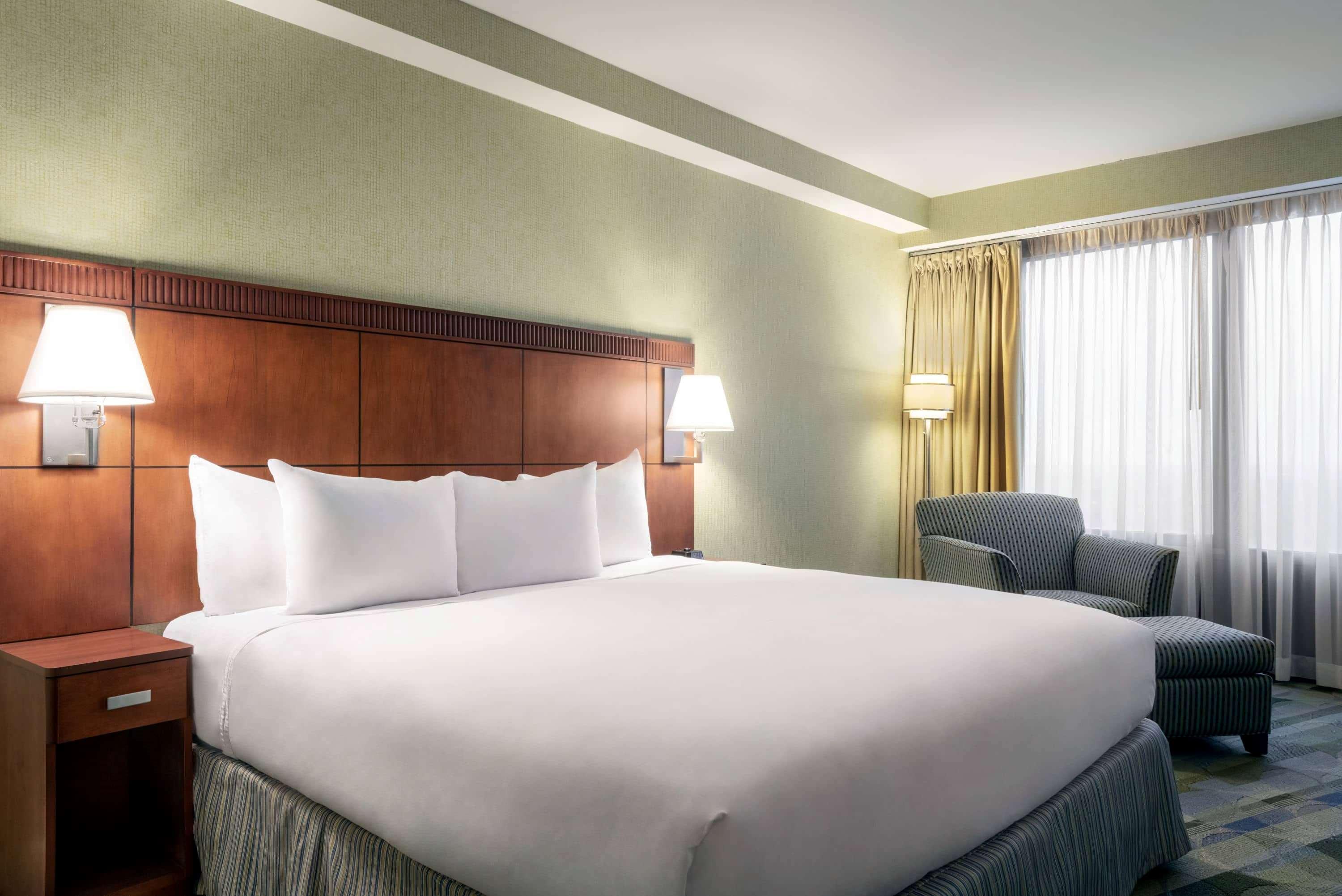 Wyndham Springfield City Centre Exteriör bild